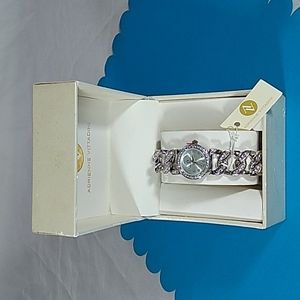 Watch glitzy Adrienne Vittadini